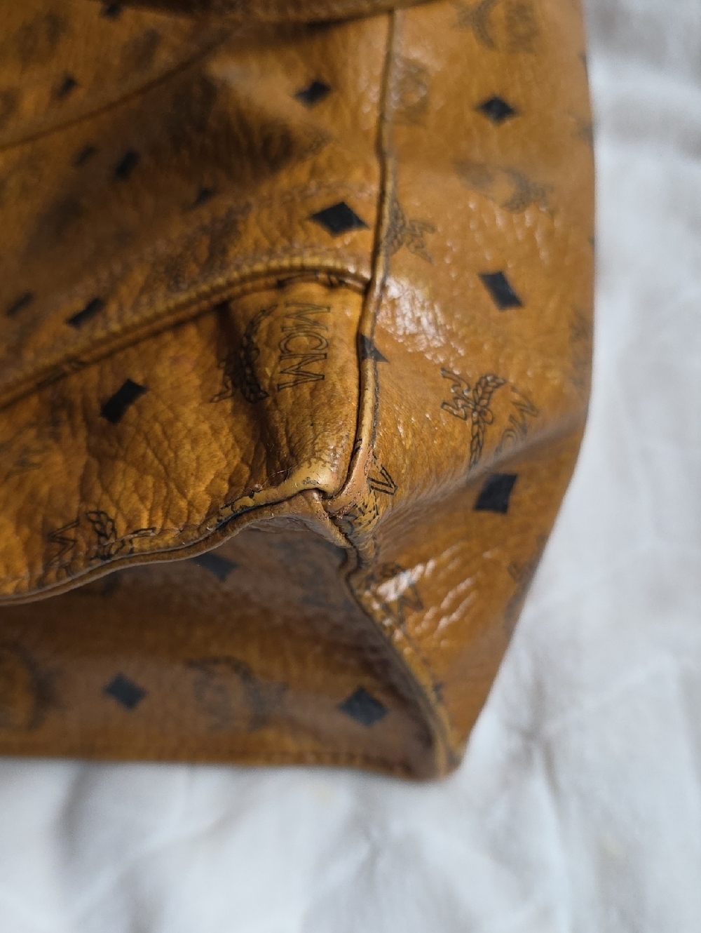 MCM Gold Visetos Monogram Tote - Picture 8 of 12